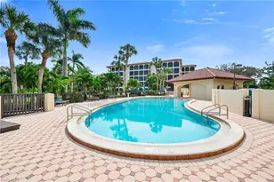 6040 Pelican Bay Blvd, Naples, FL 34108 - Photo 17