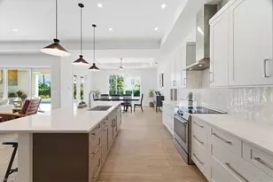 526 104th Ave N, Naples, FL 34108 - Photo 11