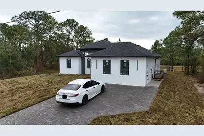 518 Ames St E, Lehigh Acres, FL 33974 - Photo 7