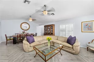 2467 Pinewoods Cir, Naples, FL 34105 - Photo 5