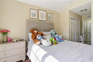 1013 Hampton Cir, Naples, FL 34105 - Photo 15