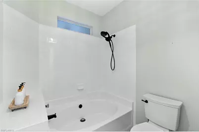 327 Emerald Bay Cir #W6, Naples, FL 34110 - Photo 21