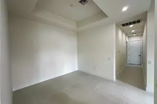 2480 Florida Ave, Naples, FL 34112 - Photo 9