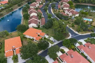 445 Robin Hood Cir, Naples, FL 34104 - Photo 19