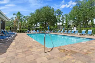 445 Robin Hood Cir, Naples, FL 34104 - Photo 21