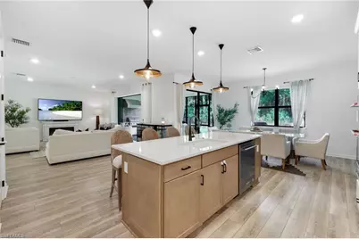 10427 Ventana Ln, Naples, FL 34120 - Photo 11