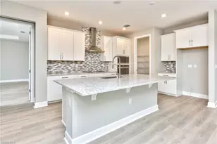 2066 Grove Dr, Naples, FL 34120 - Photo 7