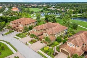 6689 Alden Woods Cir, Naples, FL 34113 - Photo 37