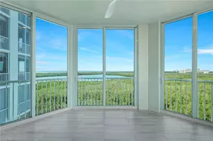 285 Grande Way, Naples, FL 34110 - Photo 31