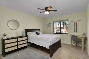 1035 Admiralty Ct, Marco Island, FL 34145 - Photo 25