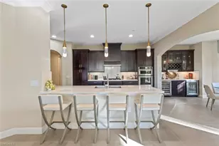 2727 Tiburon Blvd E, Naples, FL 34109 - Photo 7