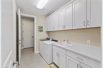 2727 Tiburon Blvd E #201, Naples, FL 34109 - Photo 27