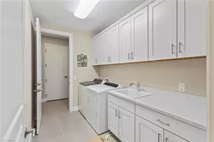 2727 Tiburon Blvd E, Naples, FL 34109 - Photo 27