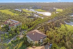 2727 Tiburon Blvd E, Naples, FL 34109 - Photo 29