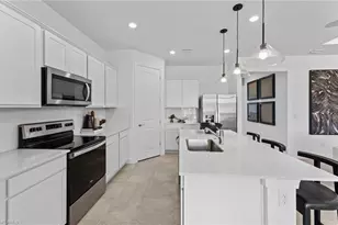 44619 Emerald St, Punta Gorda, FL 33982 - Photo 5