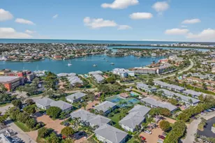 681 W Elkcam Cir, Marco Island, FL 34145 - Photo 21