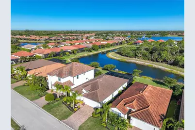 1564 Vizcaya Ln, Naples, FL 34113 - Photo 27