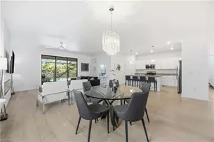 1564 Vizcaya Ln, Naples, FL 34113 - Photo 7