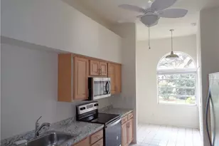 271 Perignon Pl, Naples, FL 34119 - Photo 23