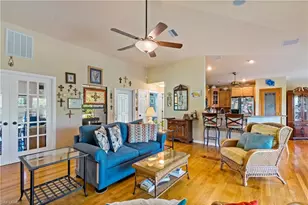 4403 Lake Heather Cir, Saint James City, FL 33956 - Photo 5