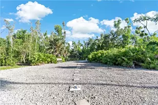 4403 Lake Heather Cir, Saint James City, FL 33956 - Photo 31