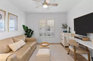 2215 Chesterbrook Ct, Naples, FL 34109 - Photo 11