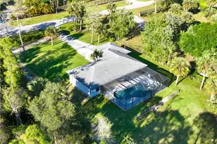 390 35th Ave NE, Naples, FL 34120 - Photo 15