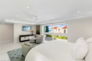 3951 Gulf Shore Blvd N, Naples, FL 34103 - Photo 15