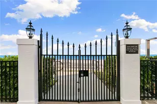 3951 Gulf Shore Blvd N, Naples, FL 34103 - Photo 27