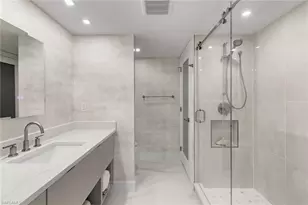 3951 Gulf Shore Blvd N, Naples, FL 34103 - Photo 21