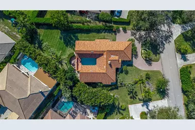 1930 Blackstone Cir, Naples, FL 34109 - Photo 29