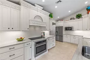 1930 Blackstone Cir, Naples, FL 34109 - Photo 7