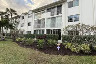 408 Broad Ave S, Naples, FL 34102 - Photo 17