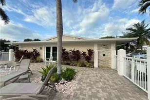 408 Broad Ave S, Naples, FL 34102 - Photo 25