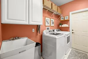 2440 River Reach Dr, Naples, FL 34104 - Photo 43