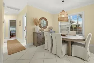 2440 River Reach Dr, Naples, FL 34104 - Photo 17