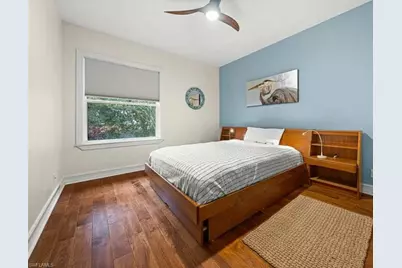 2440 River Reach Dr, Naples, FL 34104 - Photo 37