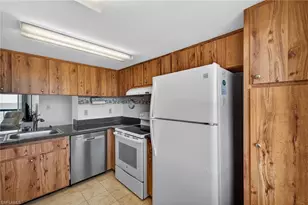 26300 Hickory Blvd, Bonita Springs, FL 34134 - Photo 13