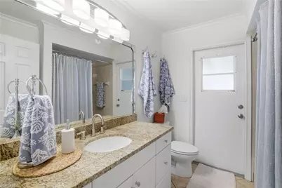 2644 River Reach Dr, Naples, FL 34104 - Photo 29
