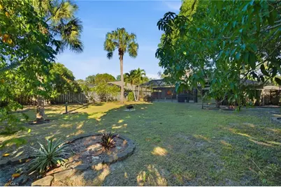 2644 River Reach Dr, Naples, FL 34104 - Photo 47