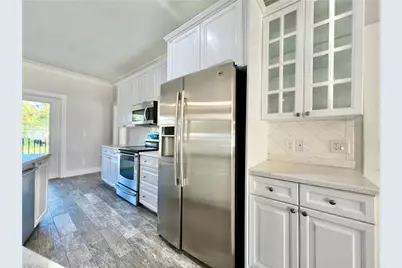 11380 Trinity Pl, Naples, FL 34114 - Photo 15