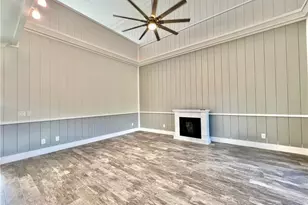 11380 Trinity Pl, Naples, FL 34114 - Photo 17