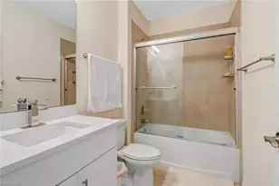 742 Hadley Pl W, Naples, FL 34104 - Photo 17