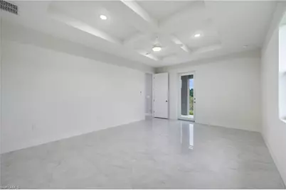 650 Kraft St, Lehigh Acres, FL 33974 - Photo 11