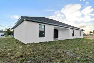 1517 NW 17th St, Cape Coral, FL 33993 - Photo 5