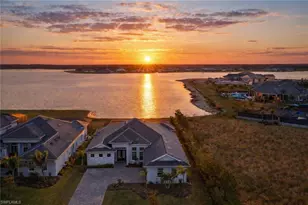 18789 WildBlue Blvd, Fort Myers, FL 33913 - Photo 1