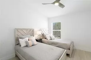 775 Hampton Cir, Naples, FL 34105 - Photo 17