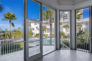 70 Seagate Dr, Naples, FL 34103 - Photo 7