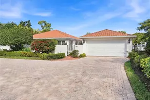 300 Bald Eagle Dr, Naples, FL 34105 - Photo 37