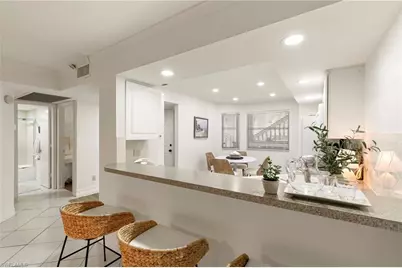 614 Wiggins Bay Dr, Naples, FL 34110 - Photo 7